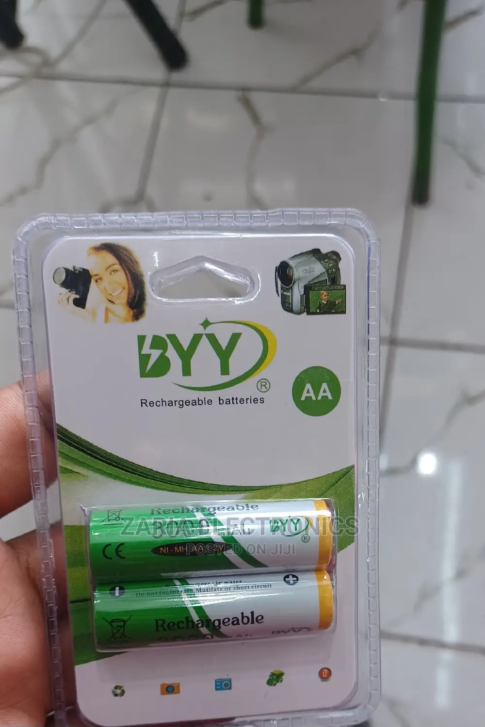 Rechargeable AA Batteries Byy