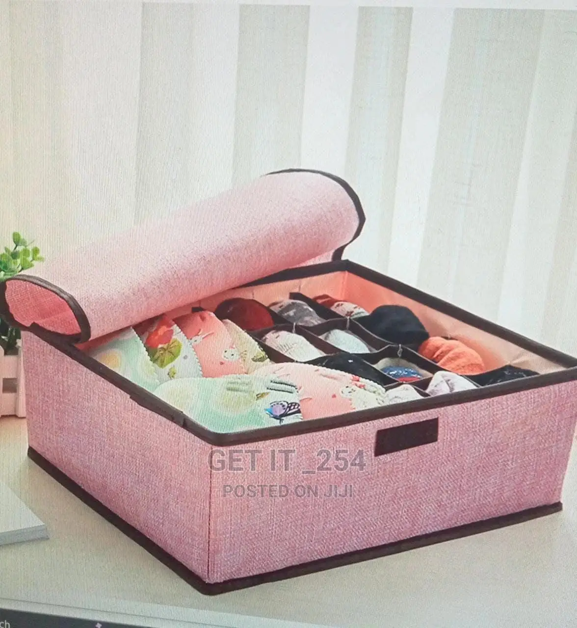 17grid Innerwear Organizer Fabric:
