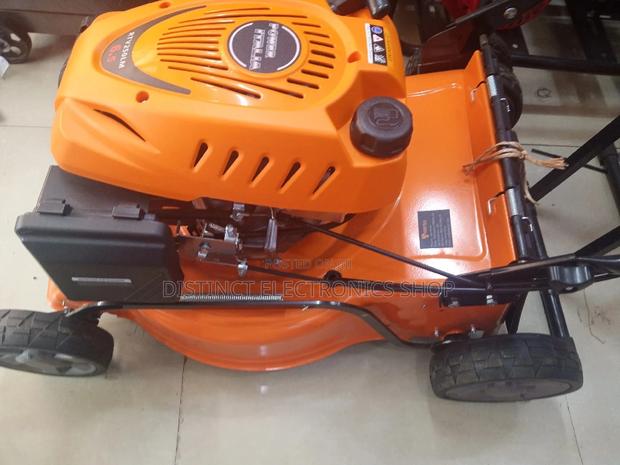 Power Italia Lawn Mower