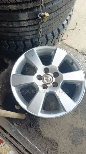 Toyota Harrier 17 Inch Rim