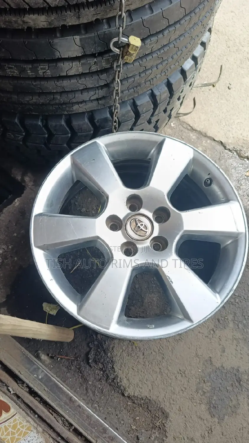 Toyota Harrier 17 Inch Rim