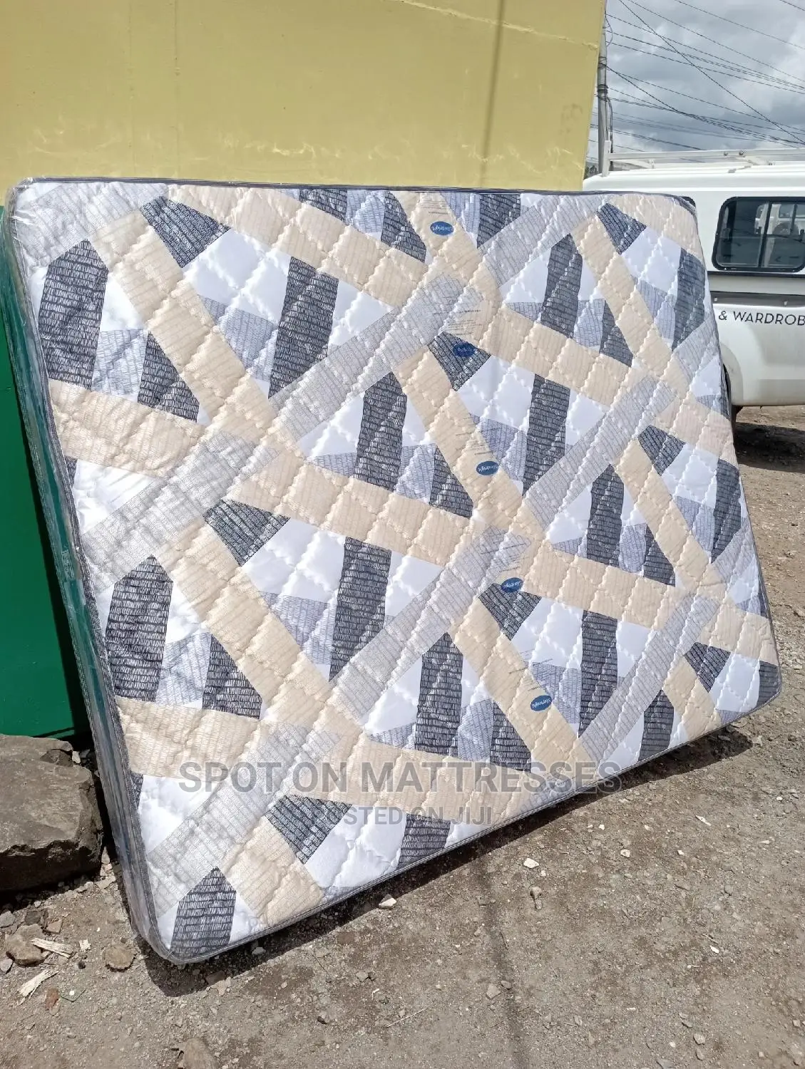 Quality Spring Mattress (5by6) 10inch + Free Delivery.
