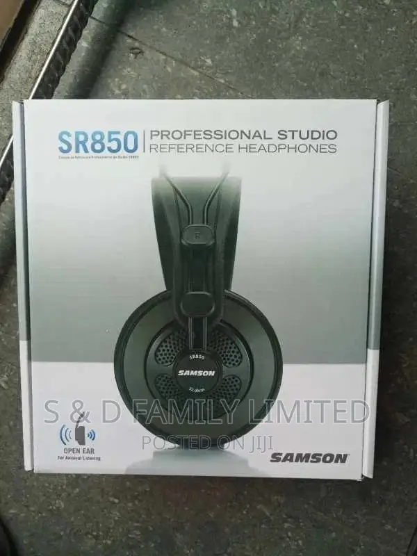 Samson SR850 Professional Headphones