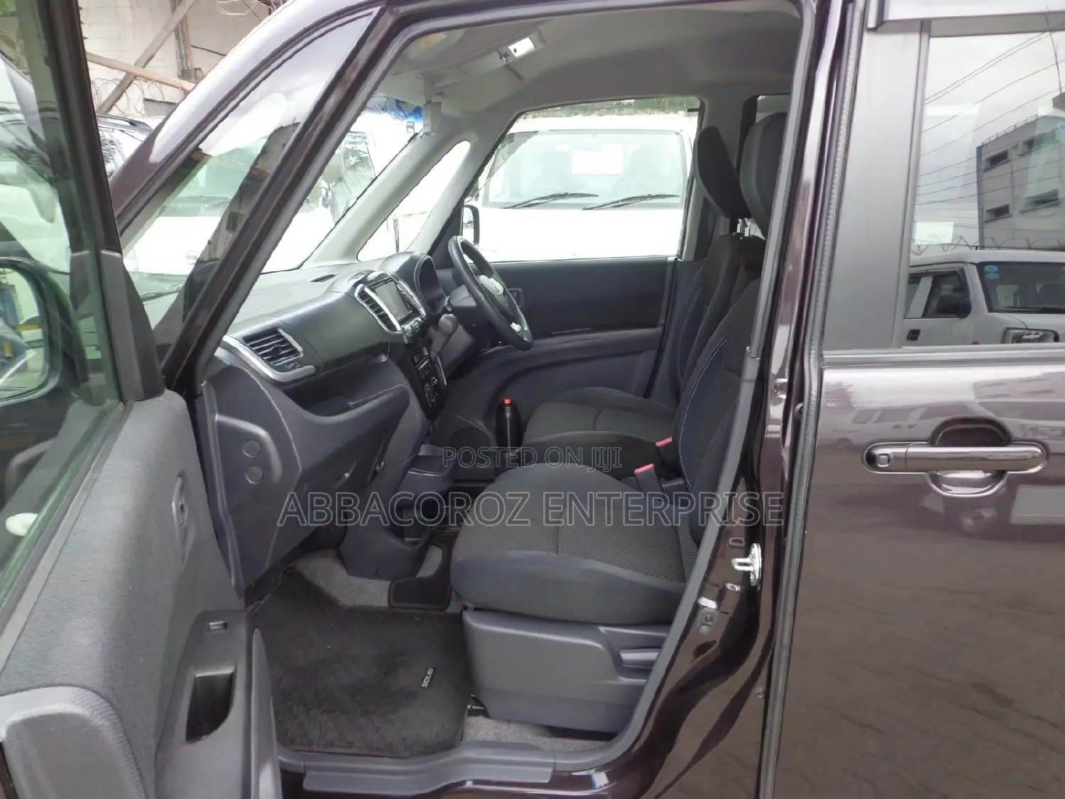 Suzuki Solio 2015 Purple