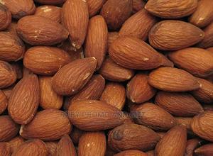 Roasted Salted Almonds - thumbnail 2