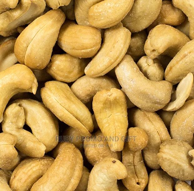 Roasted Salted Cashew Nuts - main view