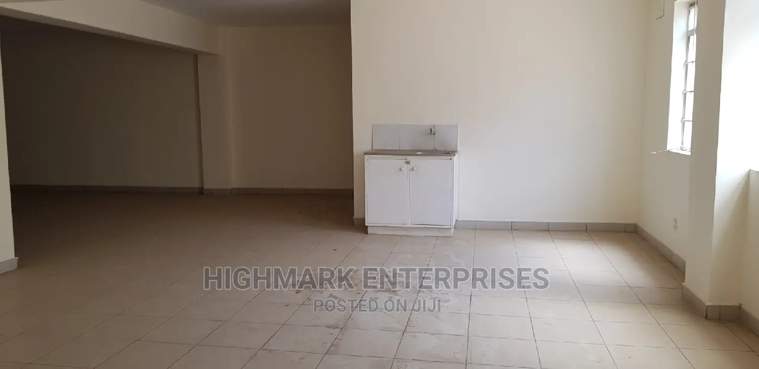Warehouse to Let in Embakasi