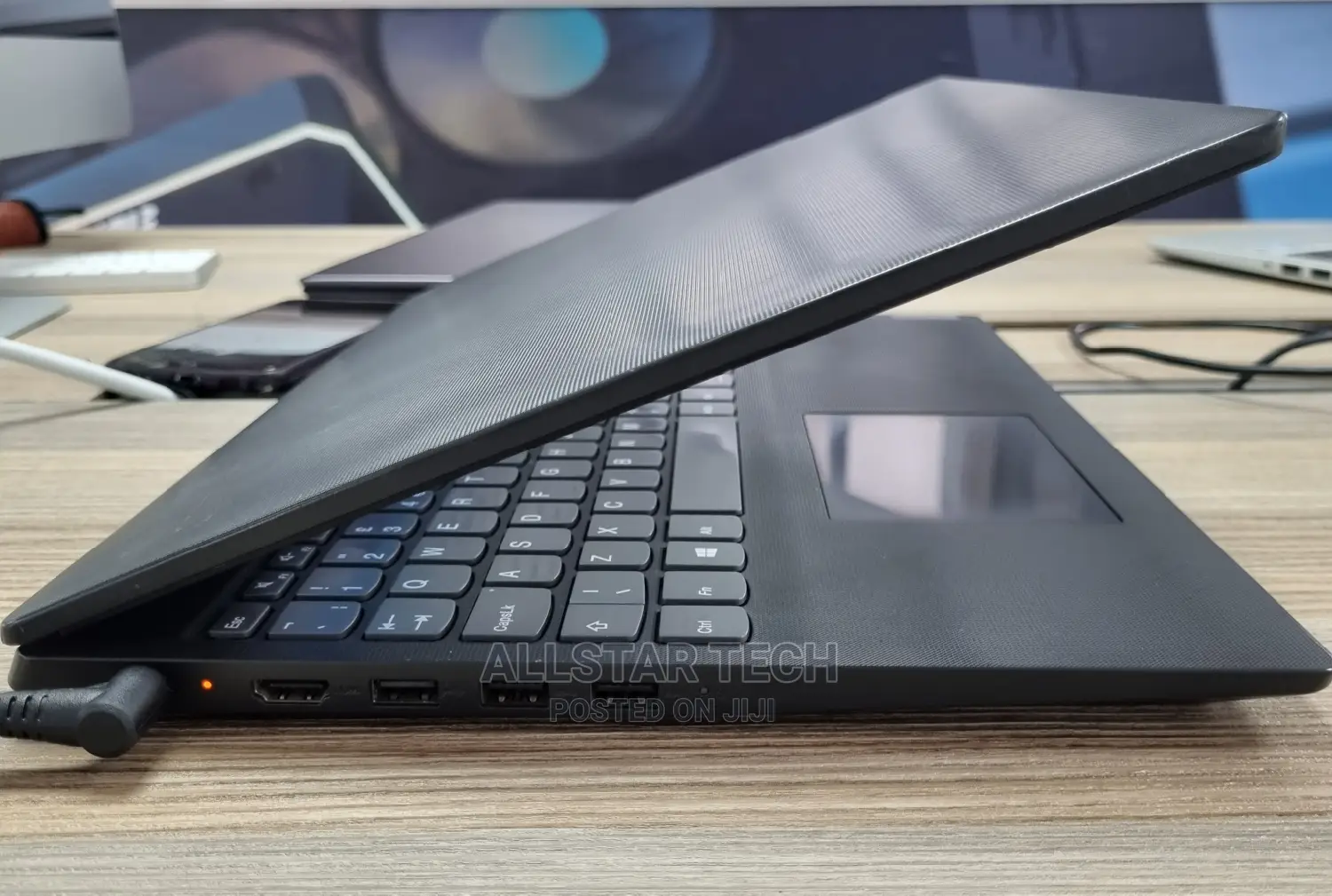 Laptop Lenovo IdeaPad S145 4GB Intel Celeron HDD 1T