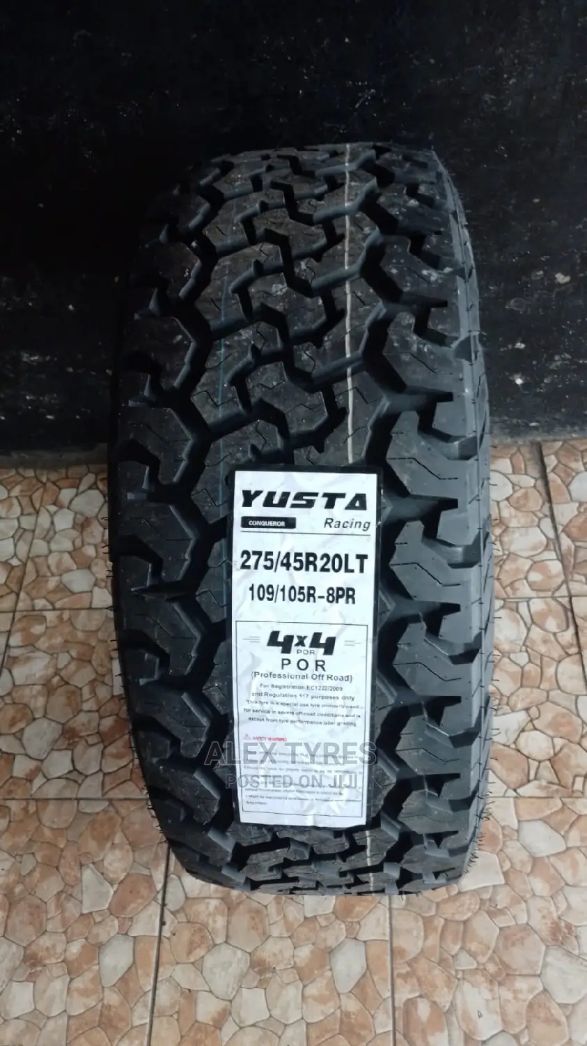 275/40r20lt Yuster Tyres Made in China
