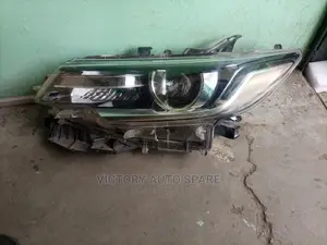 Allion 2017/2018 Headlight Xenon