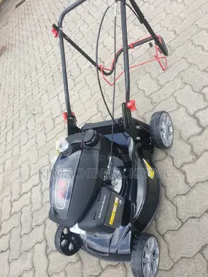 4.2HP Honda Lawn Mower - Self Propelled