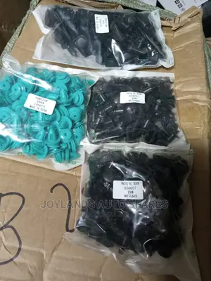 Plastic Body Crips