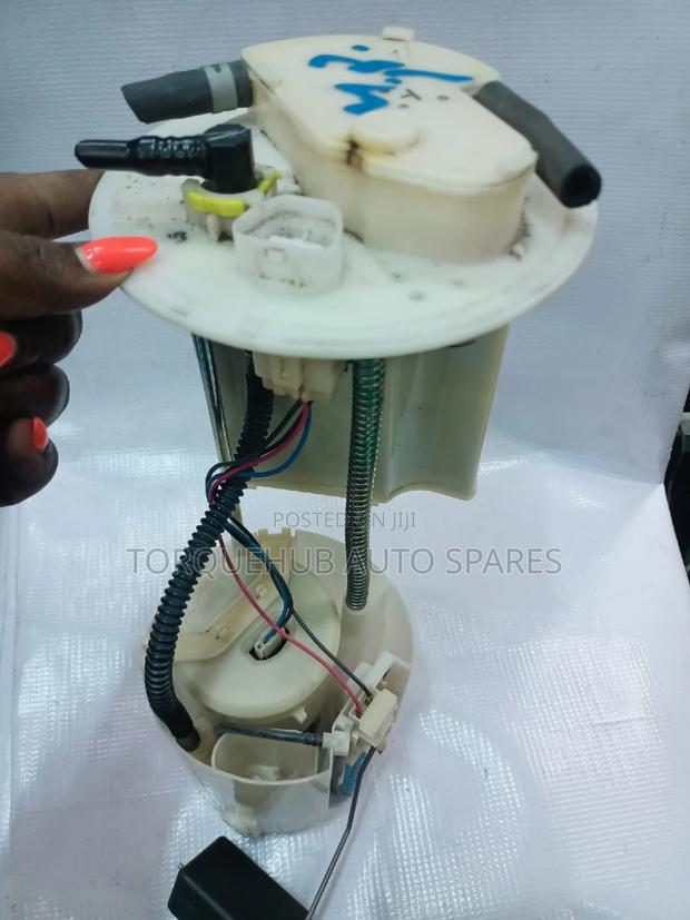 Vitz/Belta/Ractis Fuel Pump - thumbnail 2