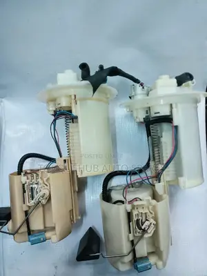 Auris/Aqua Fuel Pump