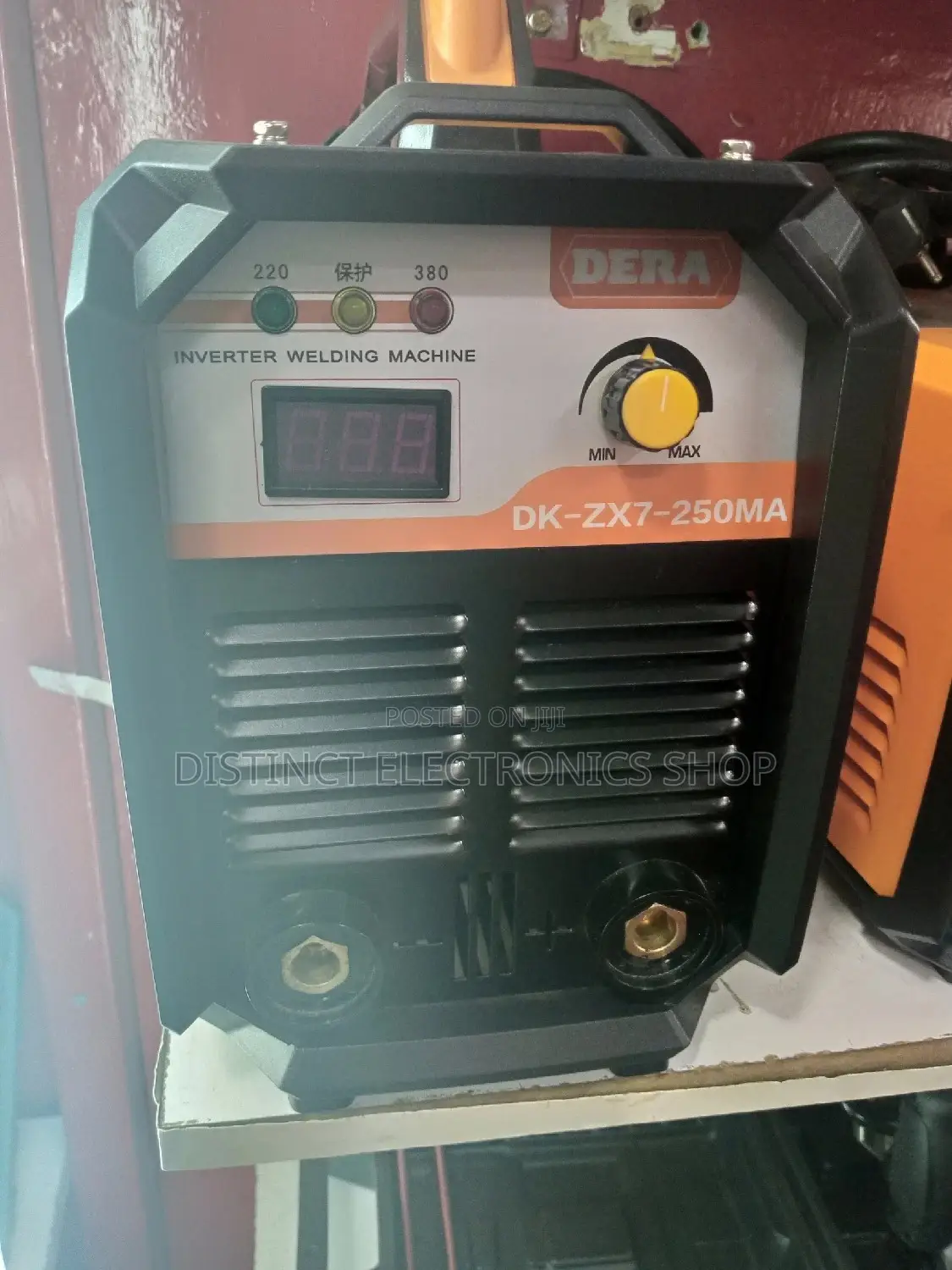 250ma Dera