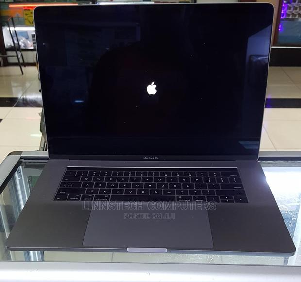 Laptop Apple MacBook Pro 2016 8GB Intel Core I5 SSD 256GB