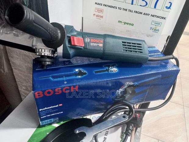 750w Bosch Grinder - thumbnail 3