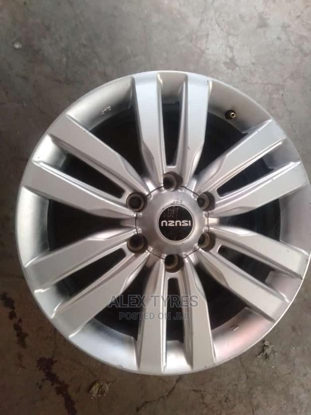 Size 18 Inches Isuzu Alloy Rims Set - main view