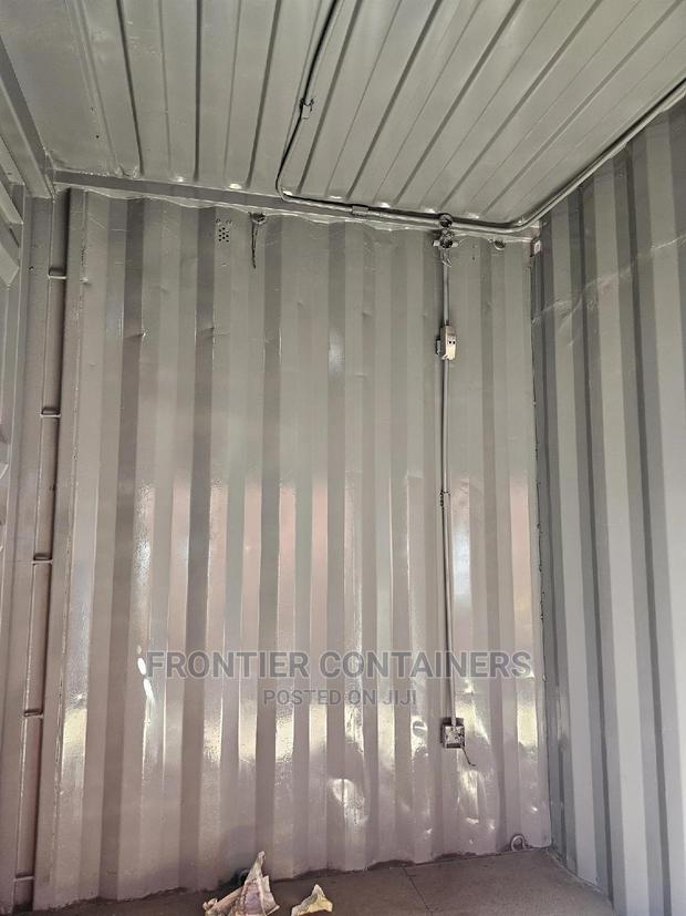 40ft High Cube Container Cut Into 6shops - thumbnail 2