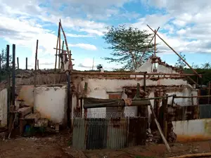 Makuti Roofing Reconstruction And Installation Dealers