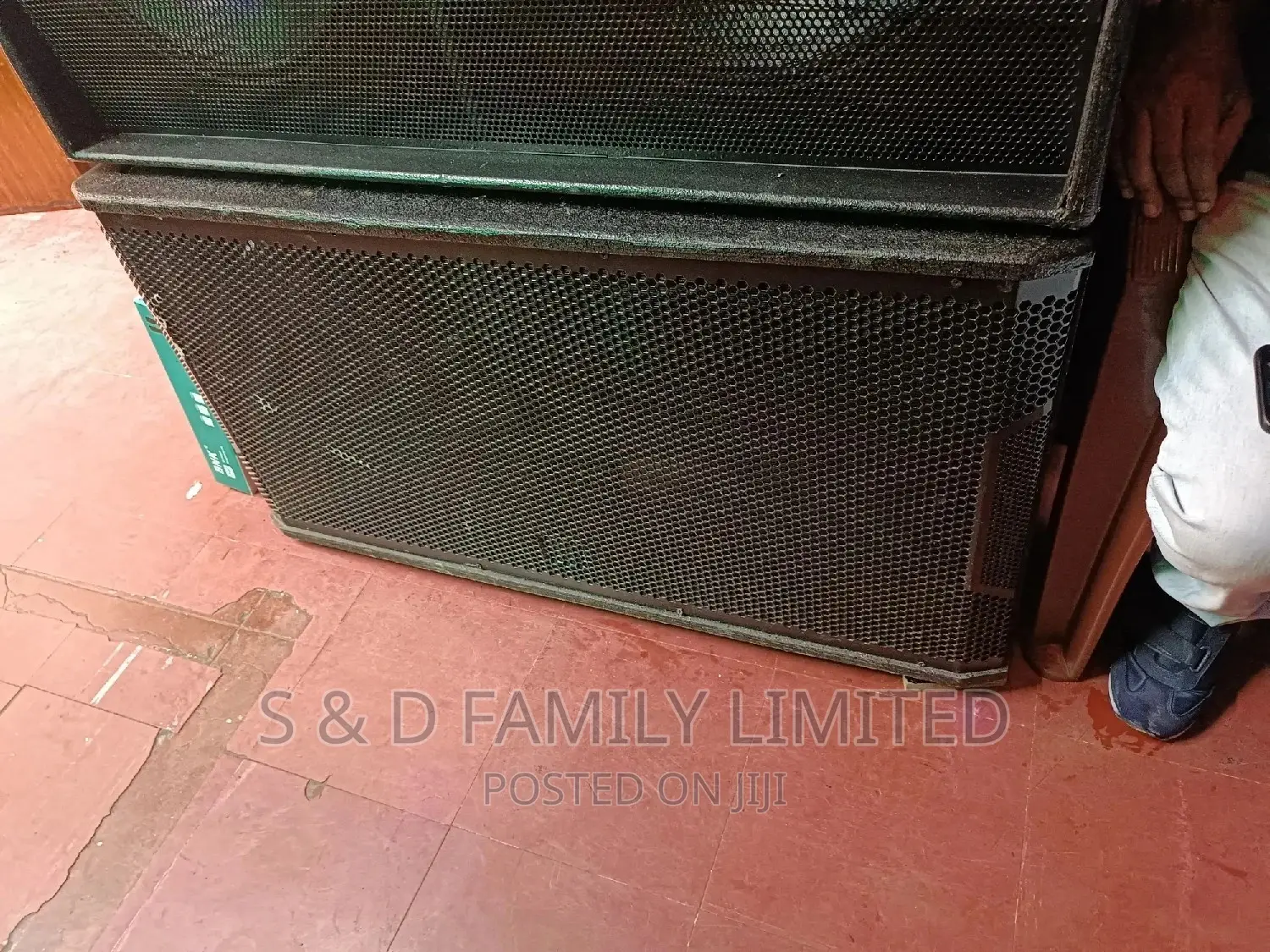 Double Bass Empty Cabinet