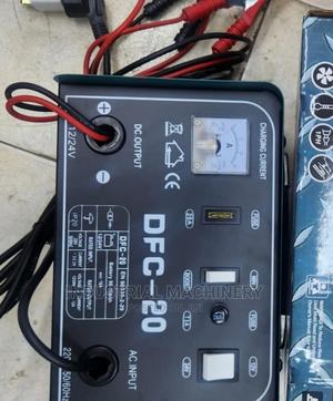 Battery Charger 30a- 12/24v - thumbnail 2
