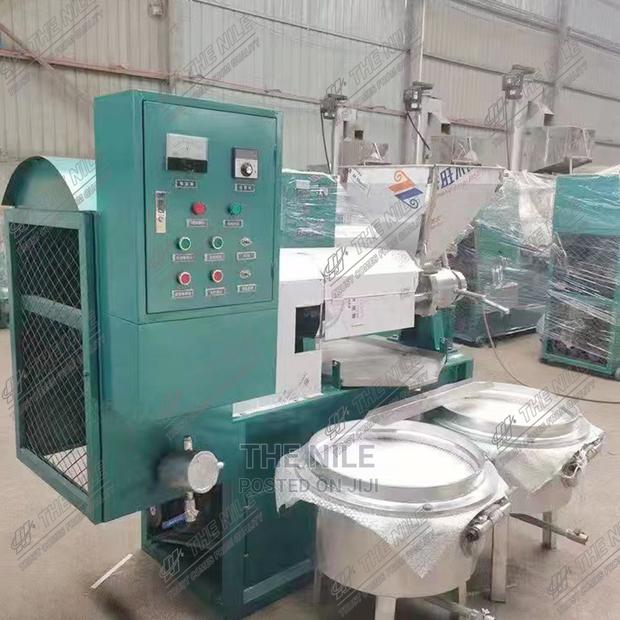 Small Screw Oil Press Commercial Oil Extractor