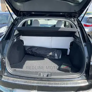 Honda Vezel 1.5 Hybrid 4WD 2016 Black