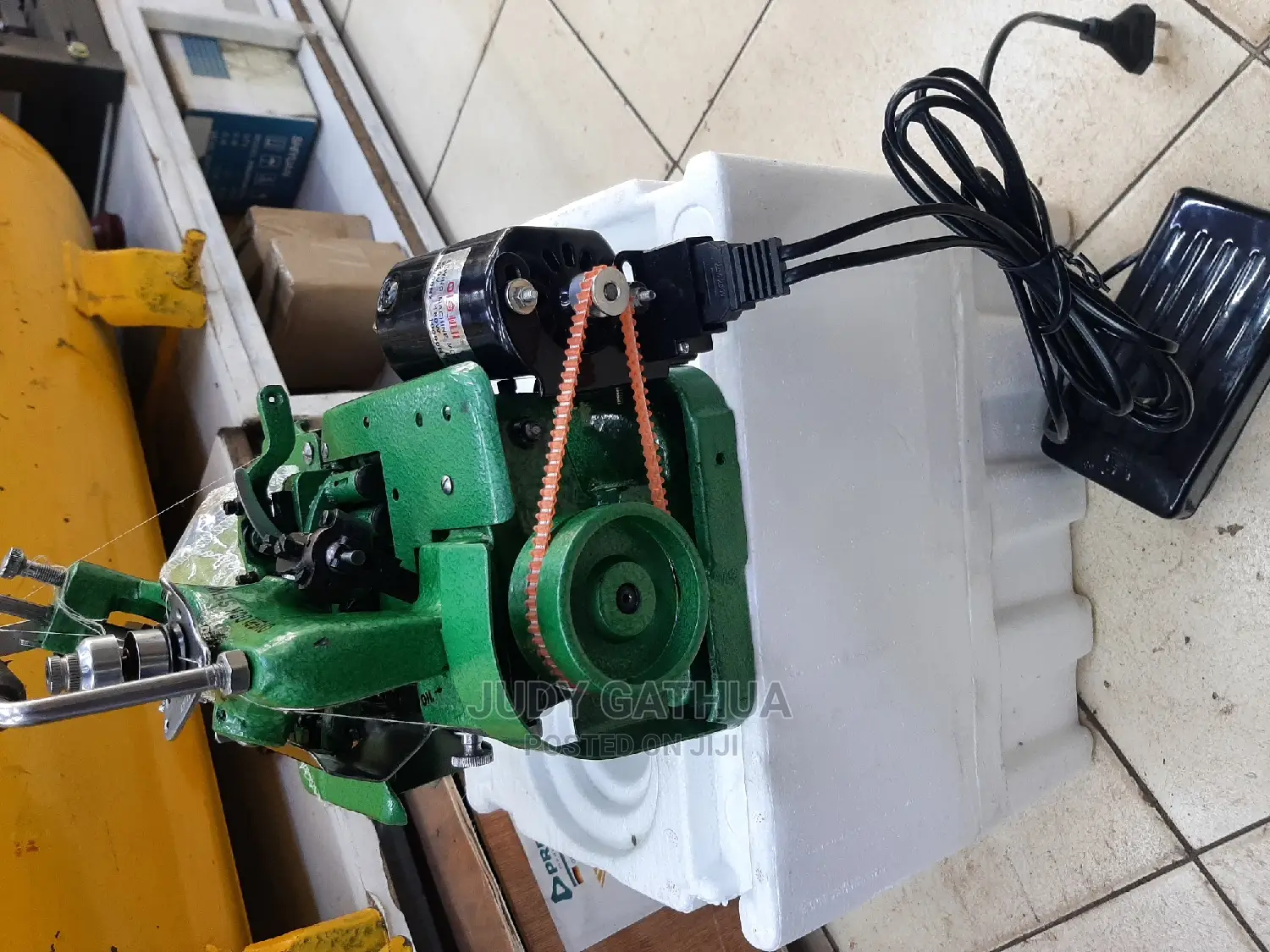 Overlock Machine With Motor Juki