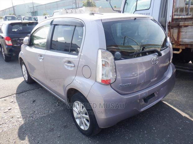 Toyota Passo 2015 Purple