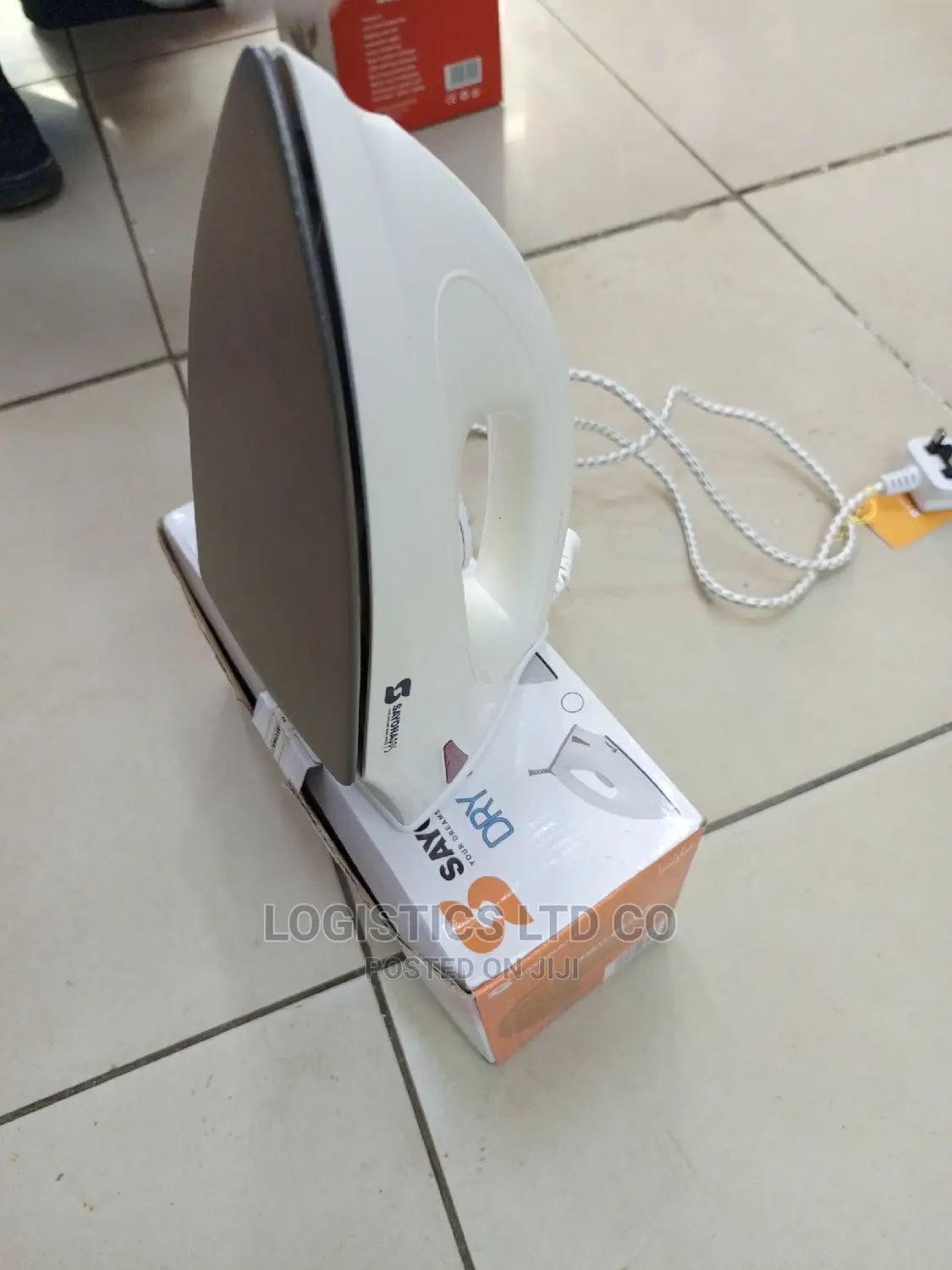 Sayona Dry Iron
