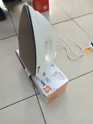 Sayona Dry Iron