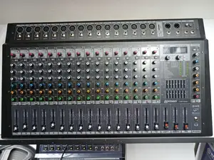 Lexsen 16channel Powered Mixer