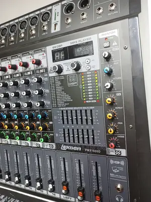 Lexsen 16channel Powered Mixer