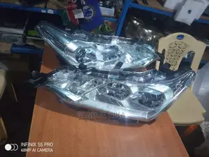 Ex Japan Headlights for Fielder 165 Non Xenon on Sale