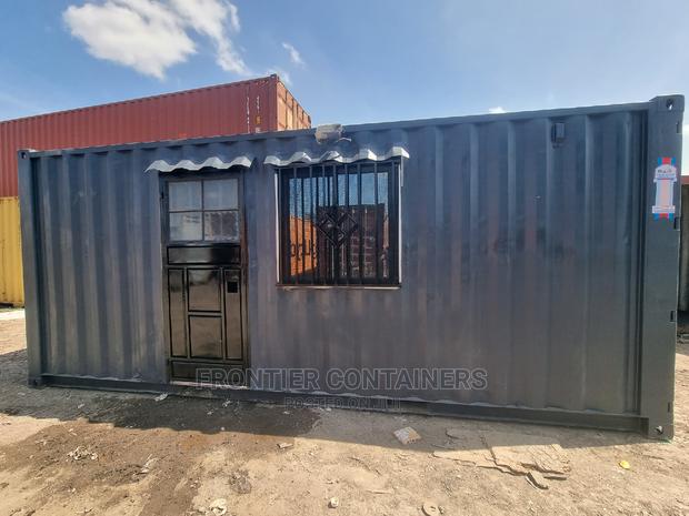 20ft Bedsitter Accommodation - main view