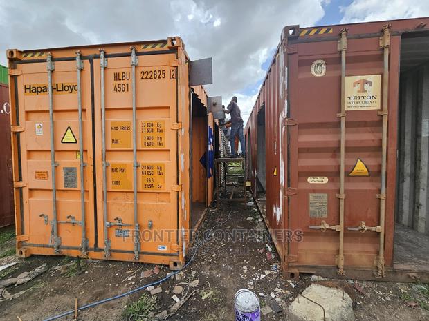 40ft Container Stalls Fabrication Services - thumbnail 3