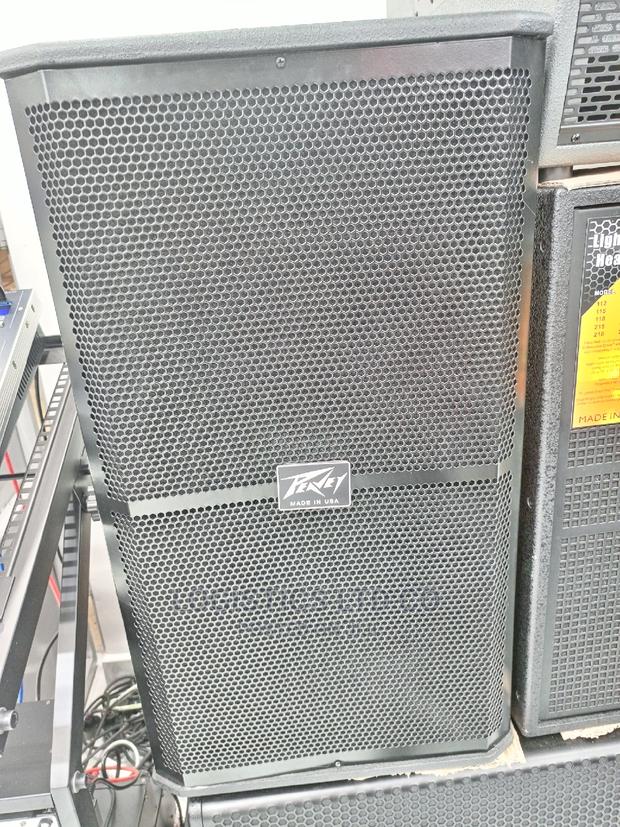 Peavey Midrange Speakers 2000watts