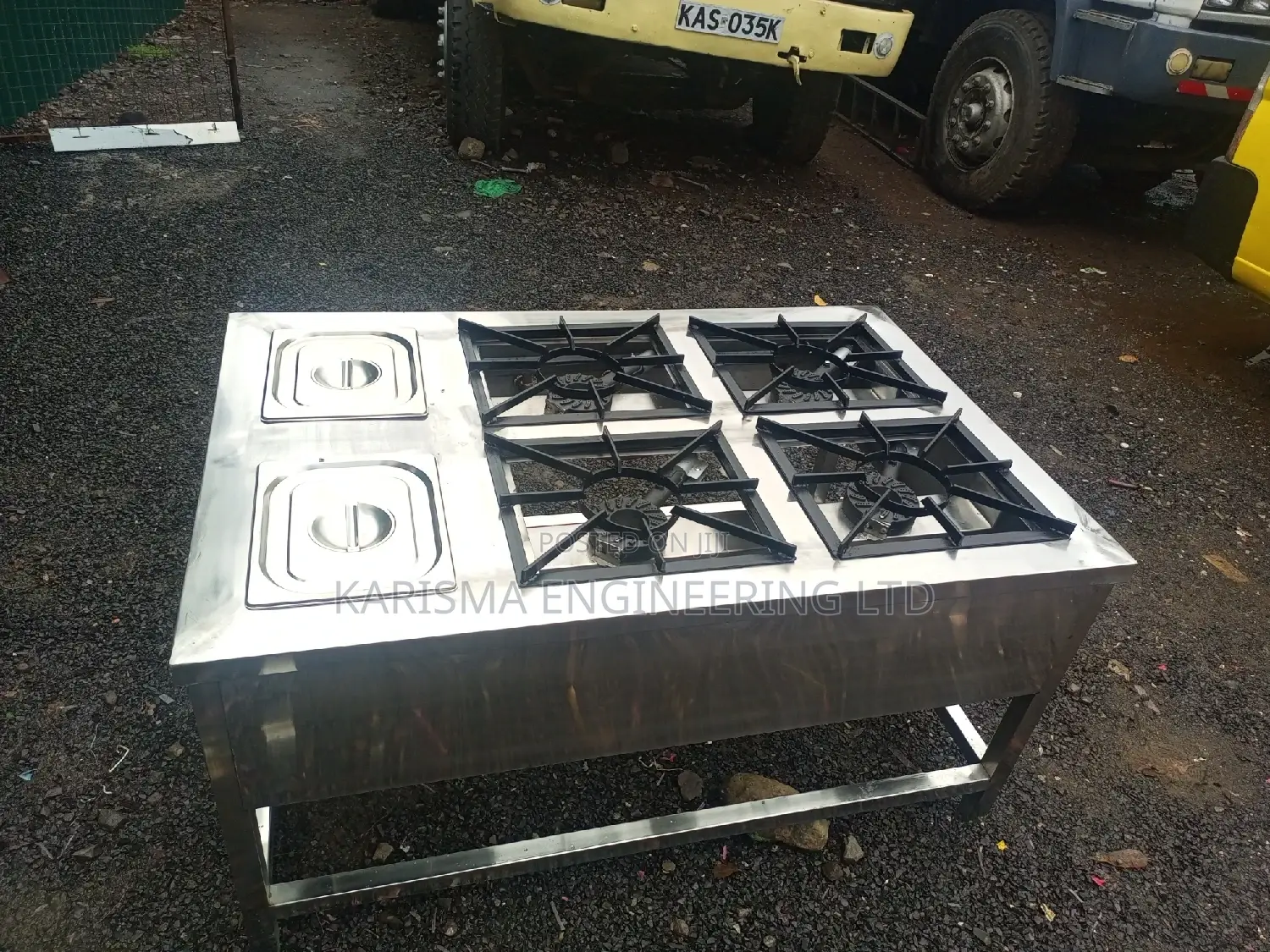 4 Burner Gas Cooker With Chaffing Dish
