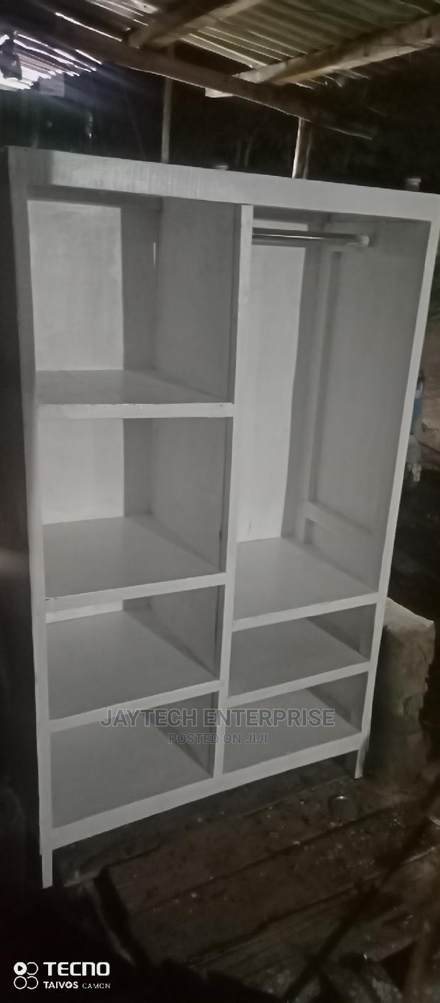 Closet for Clothes - thumbnail 3