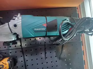 Meakida Grinder