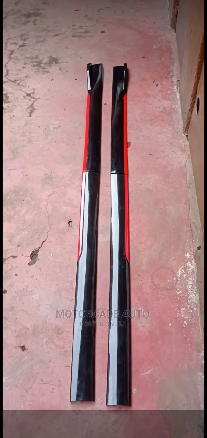 Side Skirts Universal Available