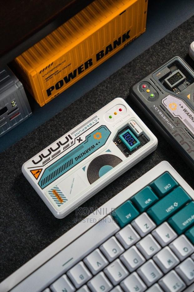 iPhone Powerbank 22.5w 10000mah - main view