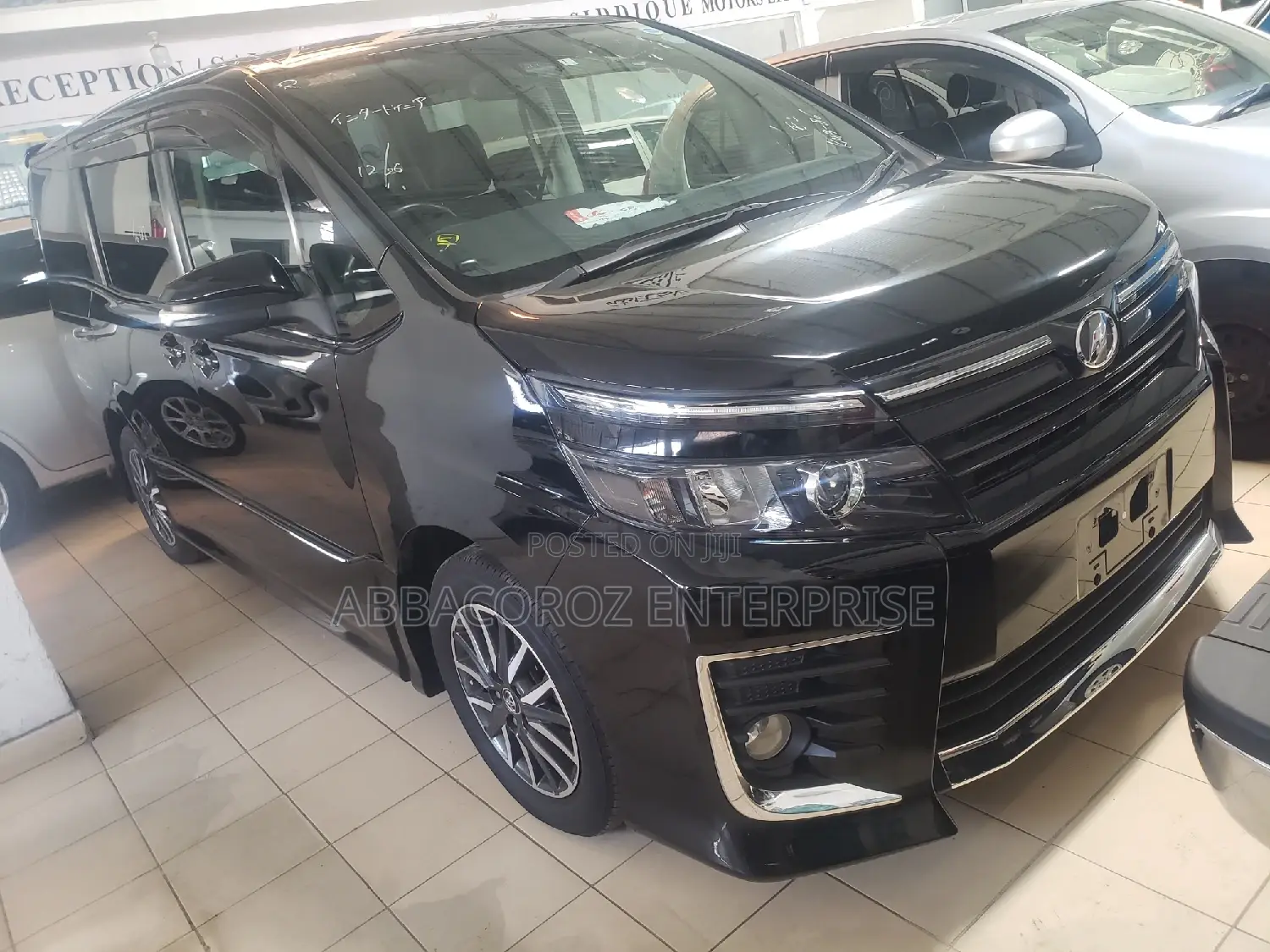 Toyota Voxy 2016 Black