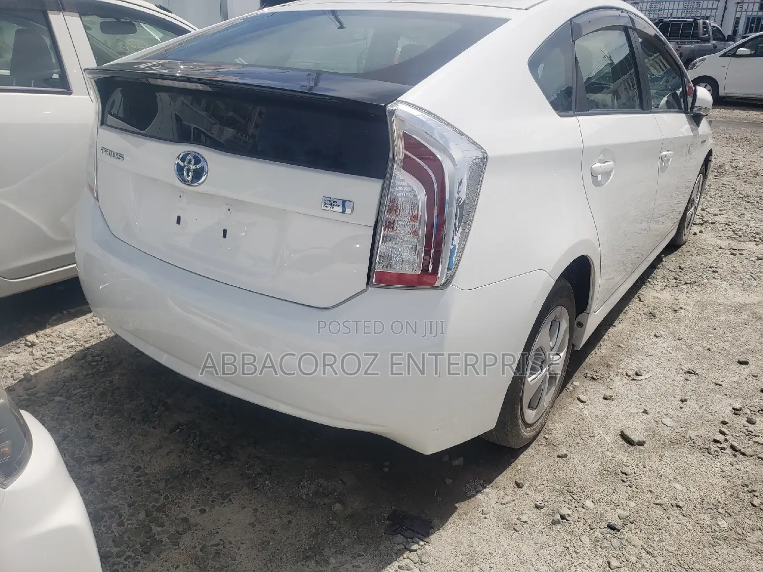 Toyota Prius 2016 White