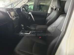 Toyota Land Cruiser Prado 2.7 2018 White