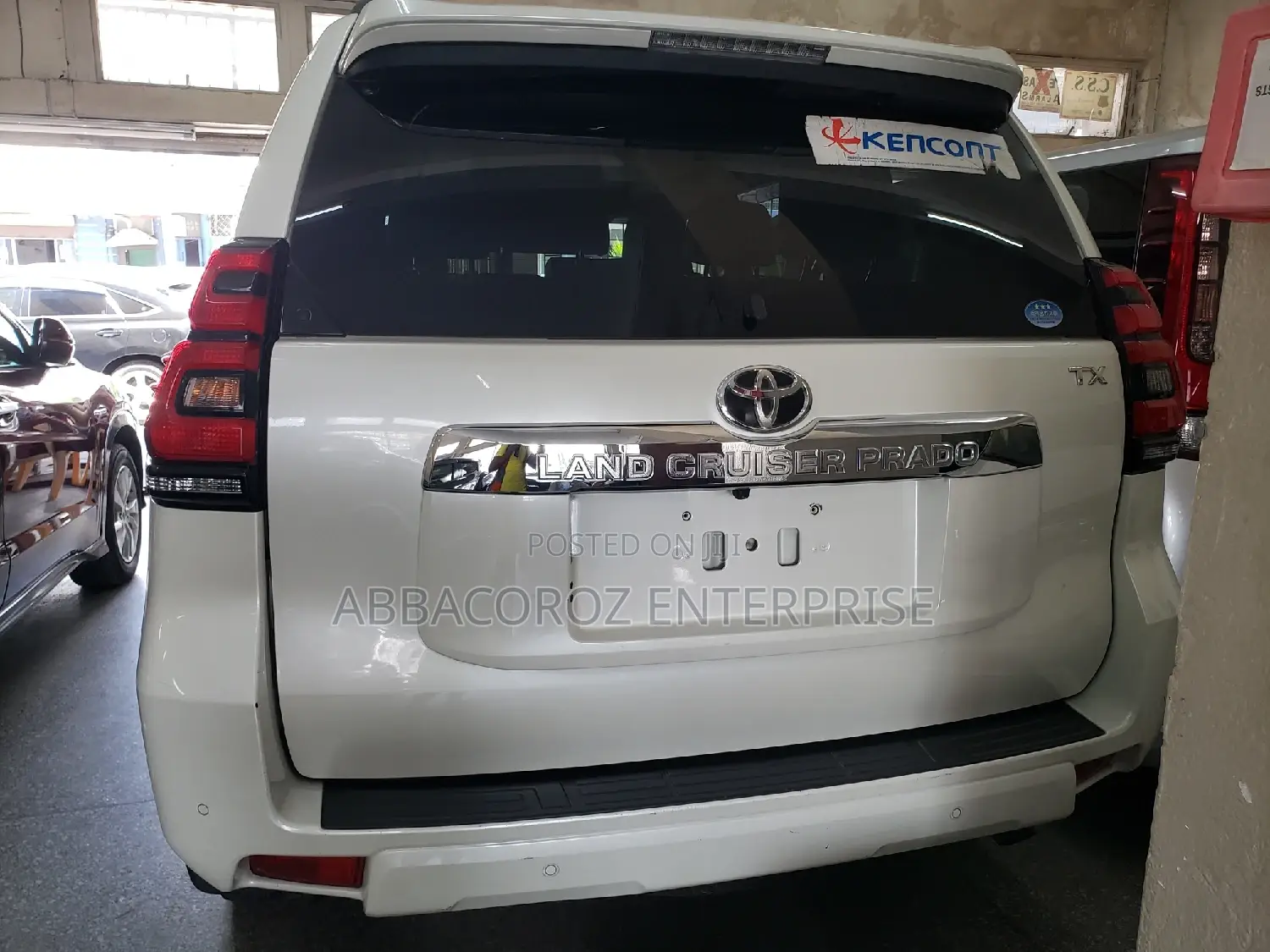 Toyota Land Cruiser Prado 2.7 2018 White