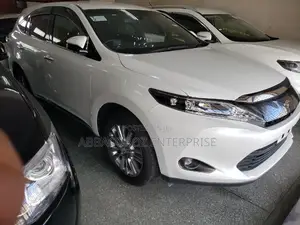 Toyota Harrier 2.0 4WD 2016 Pearl