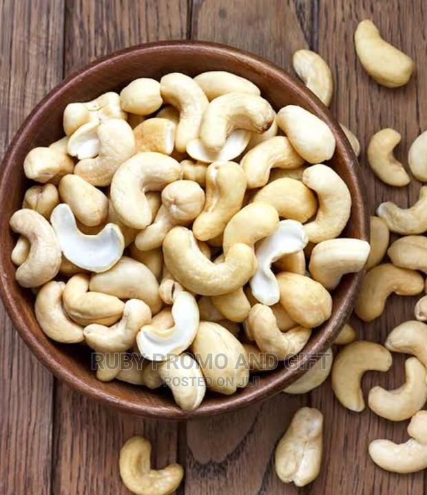 Premium Quality Raw Cashew Nuts - main view