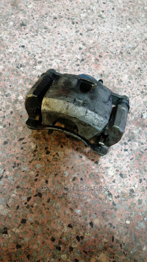 Vitz /Ractis /Belta/Probox New Model Brake Caliper - thumbnail 3